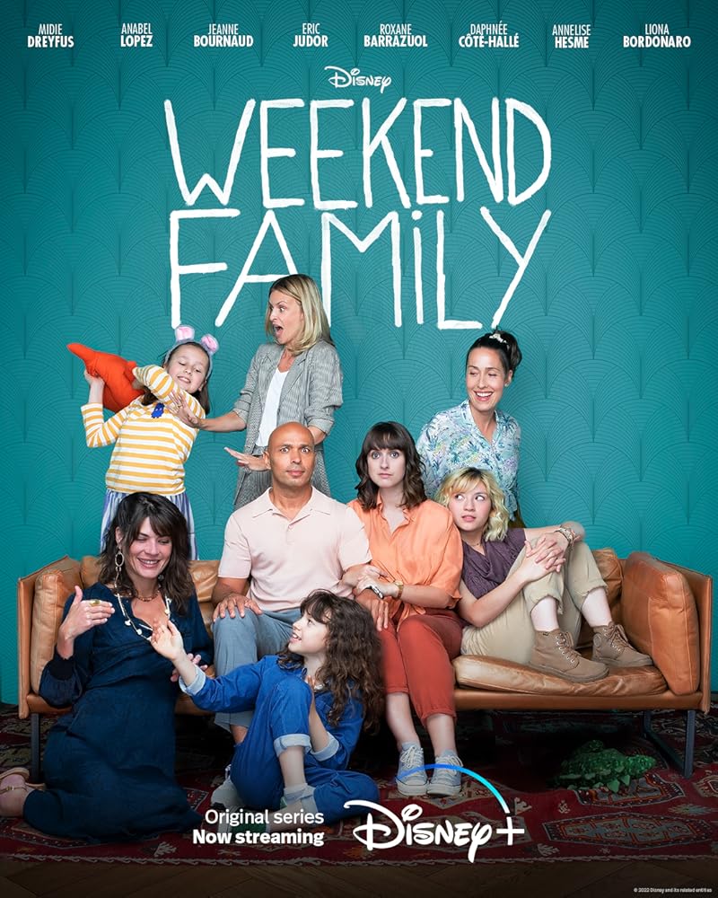 Weekend Family Christmas Special (2022)